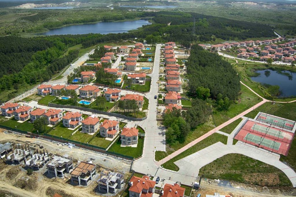 bolluca mahallesi satilik arsa